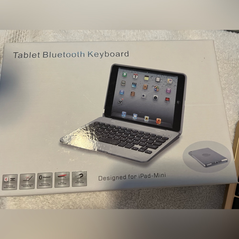 iPad mini keyboard/case